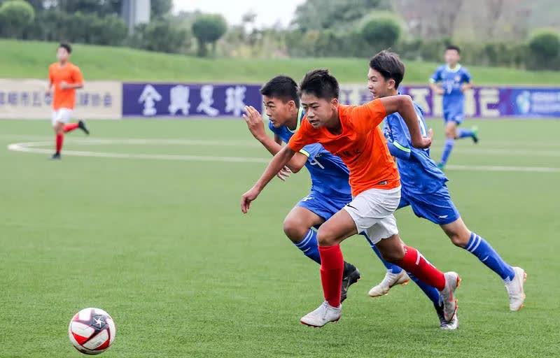 中国足球青训：如何培养更多优秀球员？的简单介绍