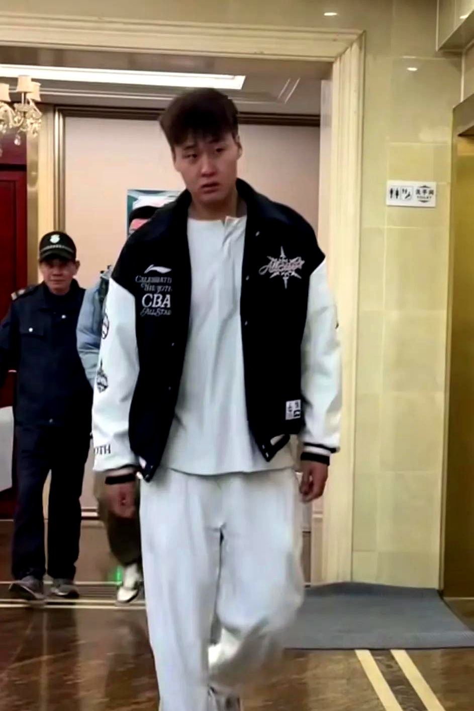 包含青海队全力备战，外援主力为球队注入活力的词条